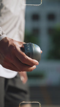 Altavoz Bluetooth de mini ventosas magnéticas Awei KA53 thumbnail